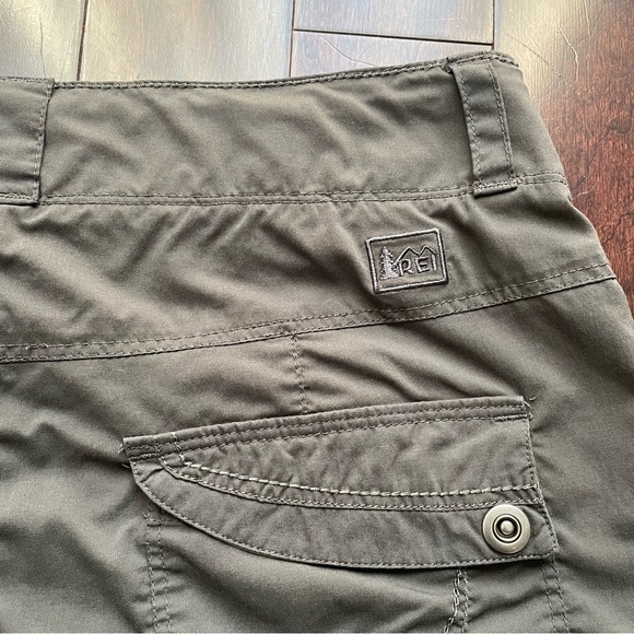REI Women's Active Skirt Size 6 Dark Olive Green Pockets Drawstring Outdoor - Picture 4 of 5
